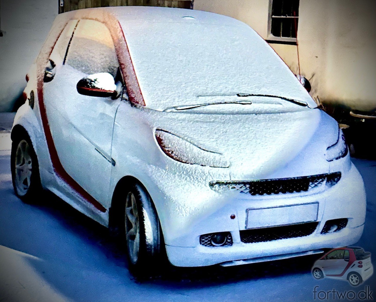 My Smart Fortwo Cabriolet on a frosty morning